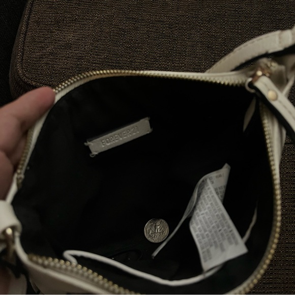 FOREVER21 Crossbody Bag - Picture 4 of 4